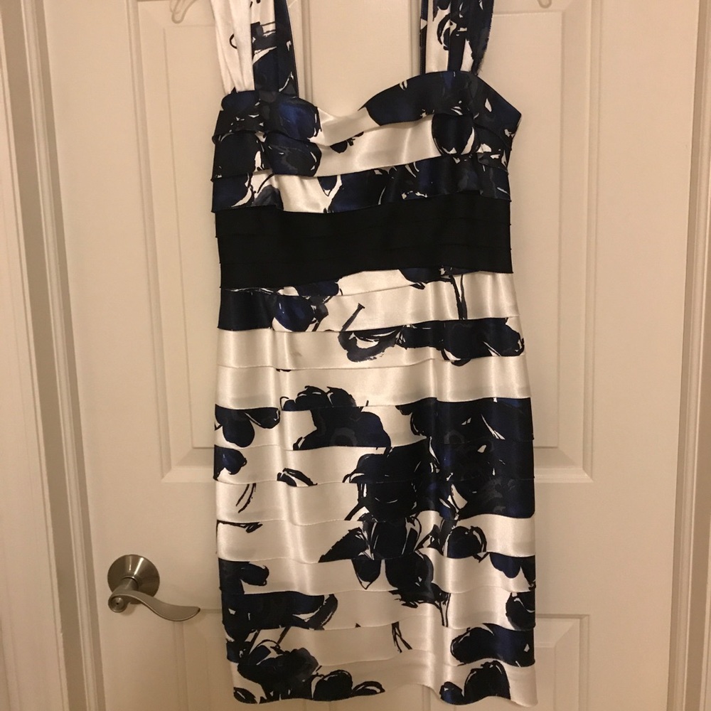 Jones New York Dress